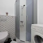 Cozy Hoza Near Pkin With Air Conditioning By Renters דירה *