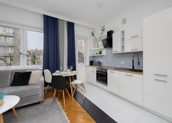 Cozy Hoza Near Pkin With Air Conditioning By Renters Apartman Varsó